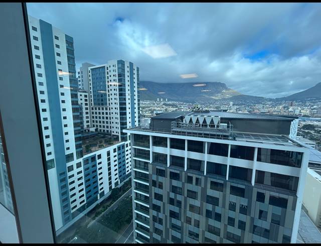 155M² BUILDING TO LET IN CAPE TOWN CITY CENTRE